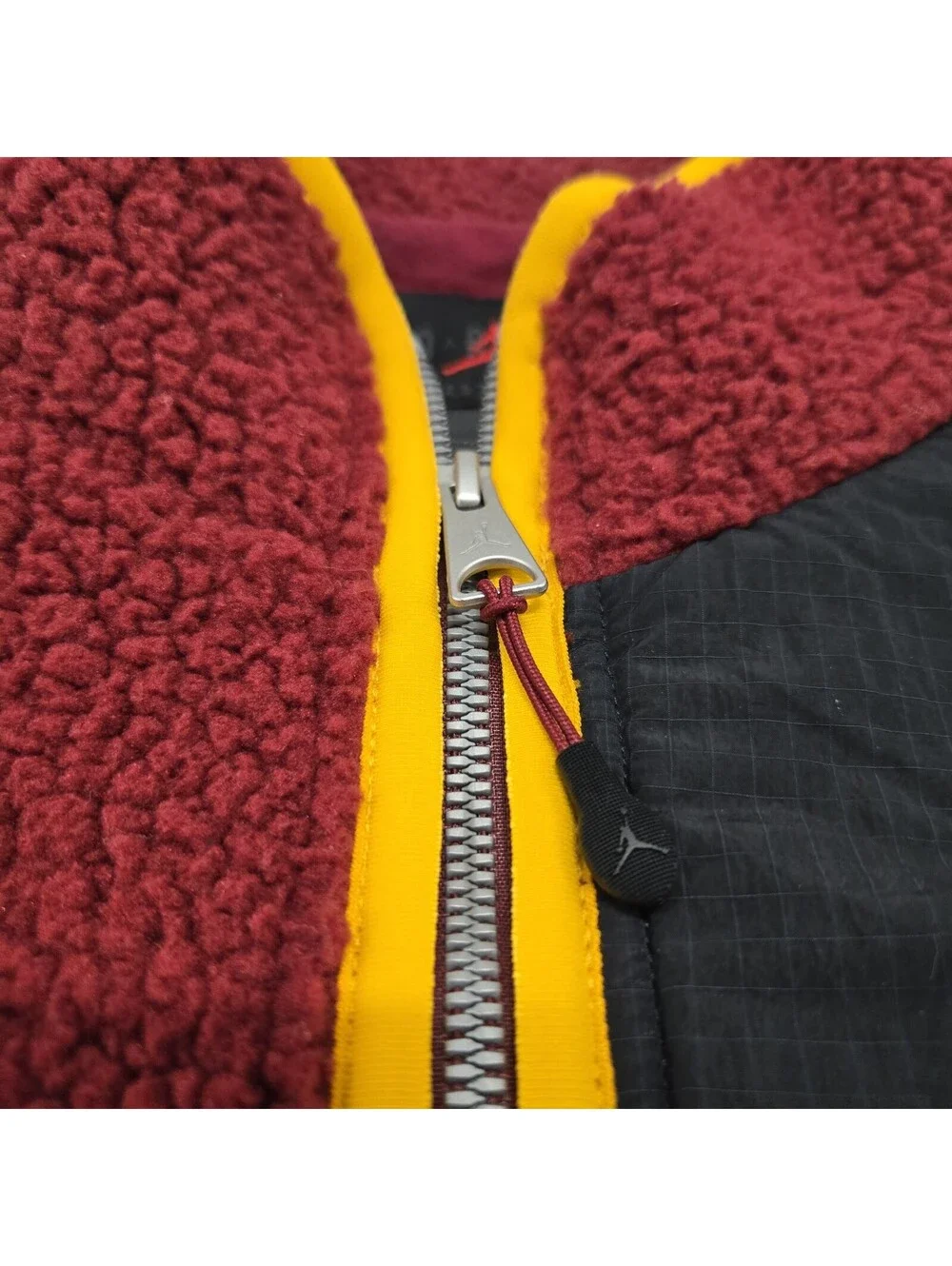 Men's LARGE Nike Air Jordan Full-Zip Black/Burgundy/Orange Sherpa Fleece Jacket